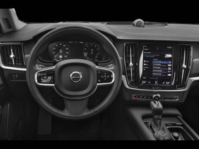 2018 Volvo V90 Cross Country T6