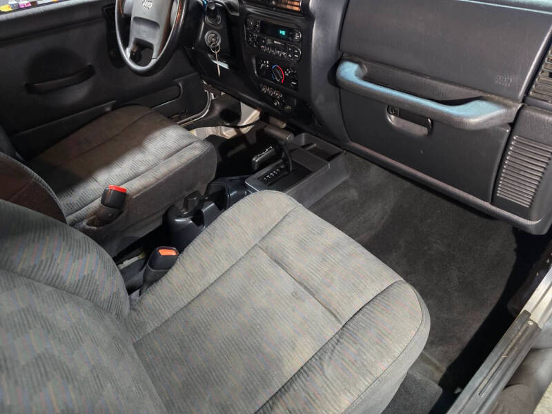 2005 Jeep Wrangler SE