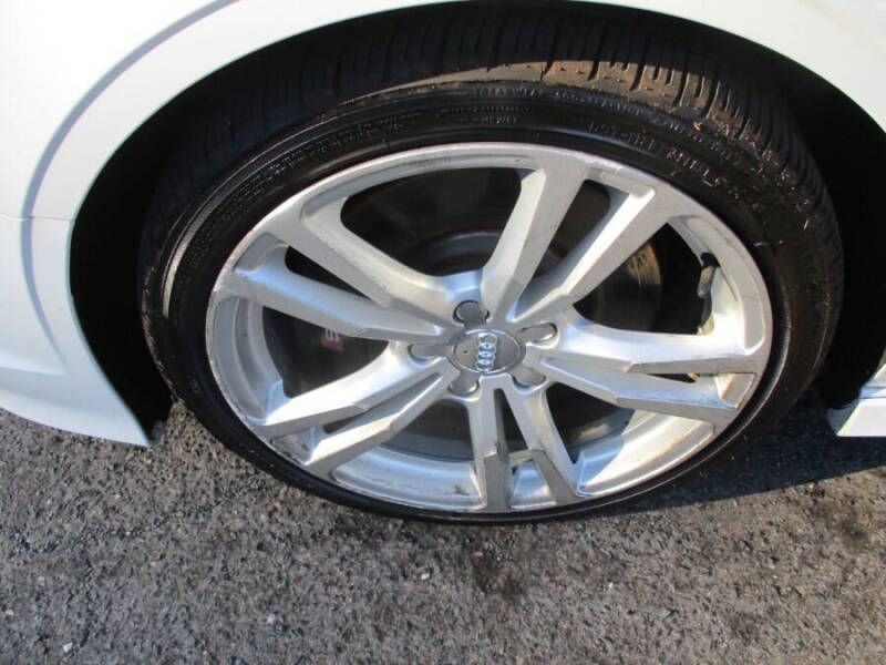 2016 Audi S3 2.0T quattro Premium Plus