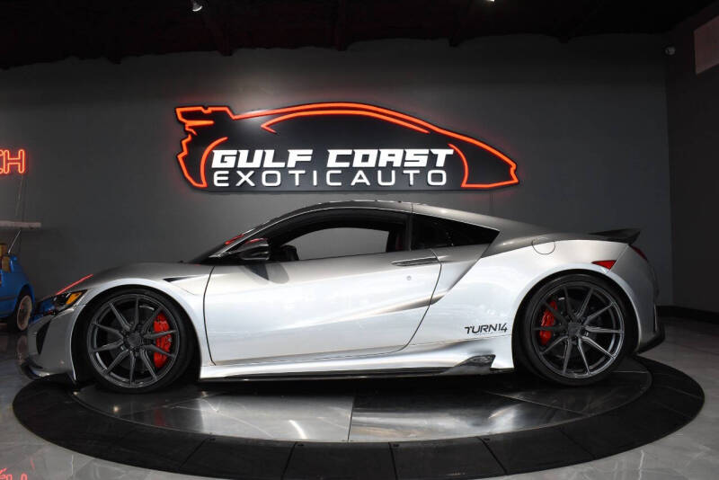 2017 Acura NSX SH-AWD Sport Hybrid