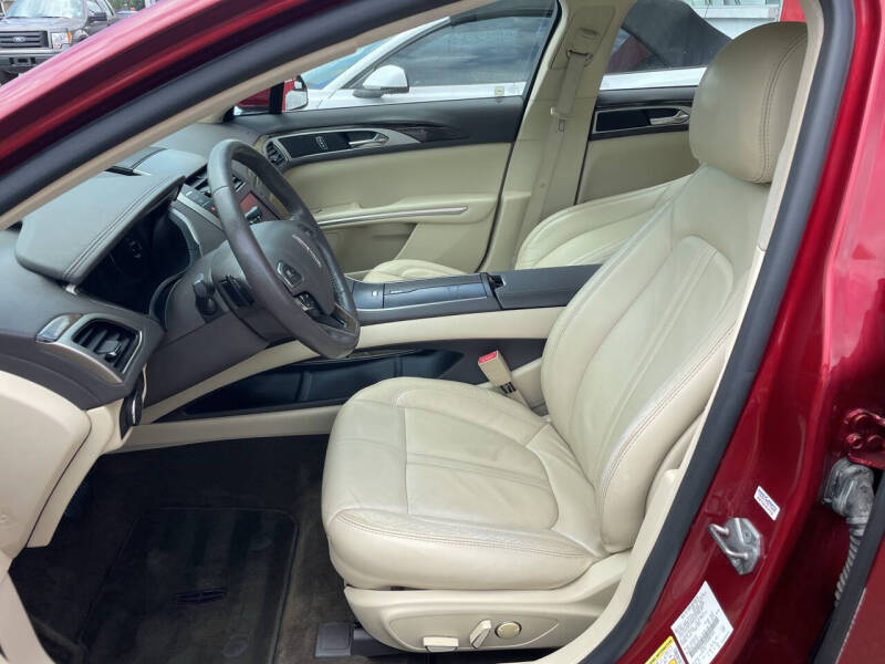 2013 Lincoln MKZ