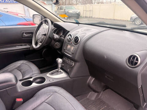 2013 Nissan Rogue SV