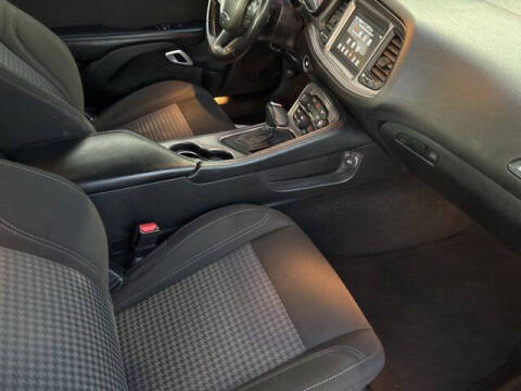 2023 Dodge Challenger SXT