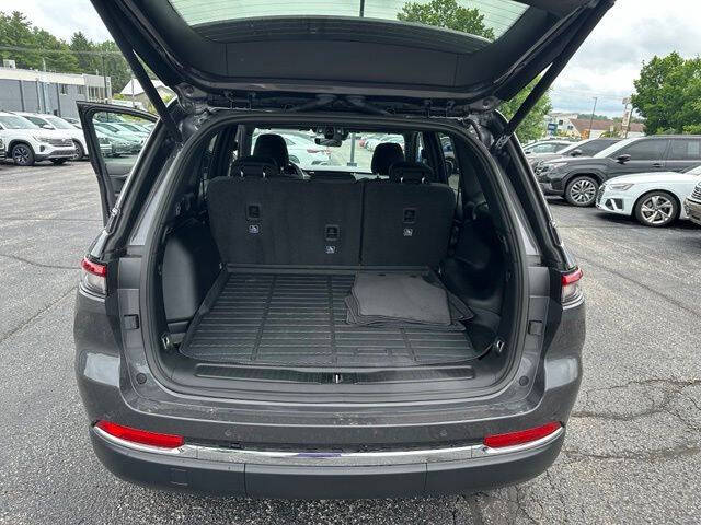 2025 Jeep Grand Cherokee Laredo X