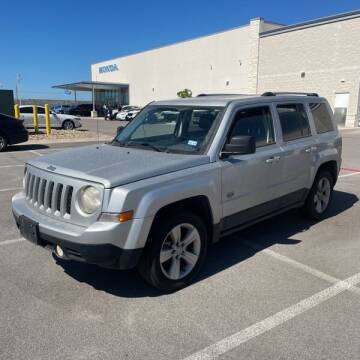 2011 Jeep Patriot for sale at TWILIGHT AUTO SALES in San Antonio TX