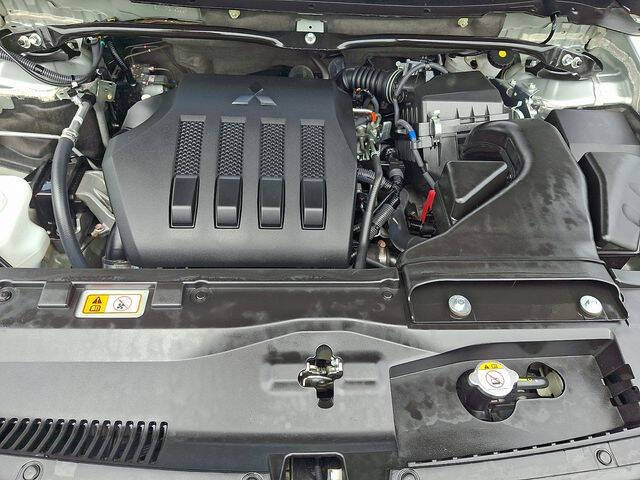 2024 Mitsubishi Eclipse Cross SE