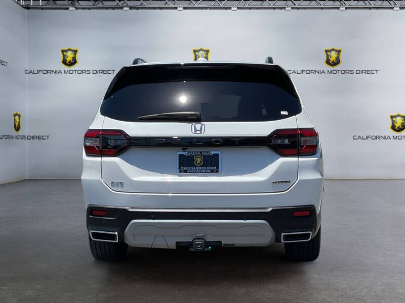 2025 Honda Pilot Touring