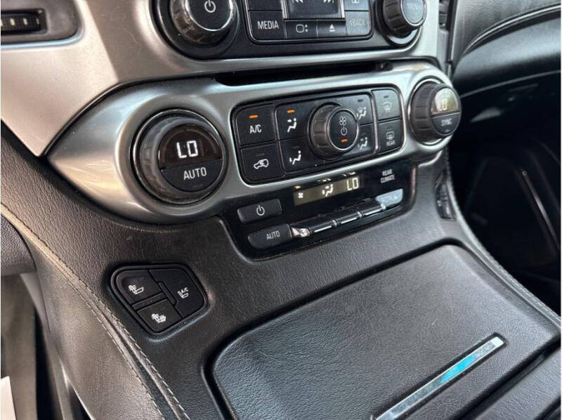 2015 Chevrolet Suburban LTZ