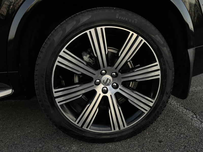 2021 Volvo XC90 T6 Inscription 7-Passenger