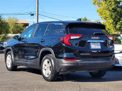 2024 GMC Terrain SLE