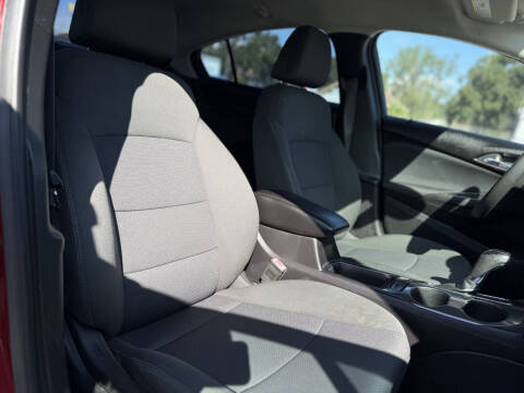 2017 Chevrolet Cruze LT Auto