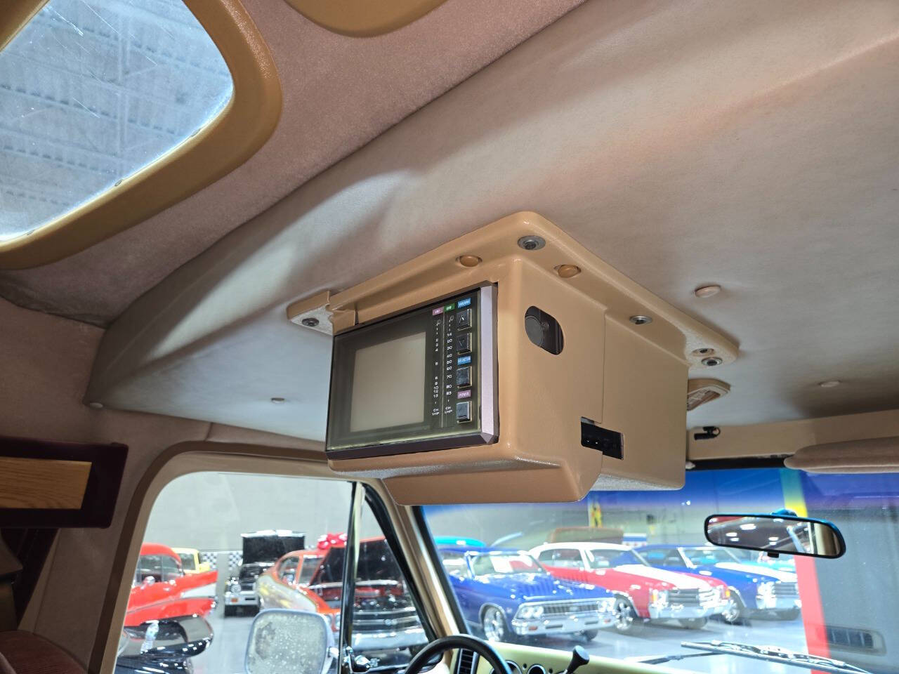 1988 Chevrolet Chevy Van 83