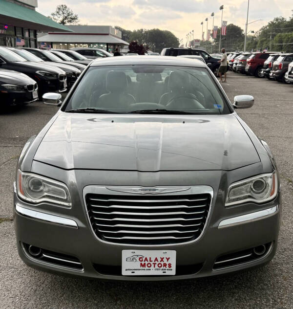 2012 Chrysler 300 Limited