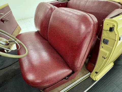 1947 Ford Super Deluxe
