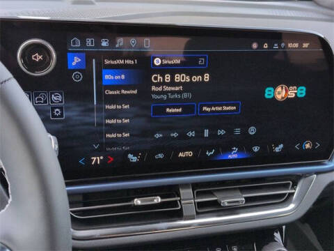 2026 Chevrolet Equinox EV LT 2