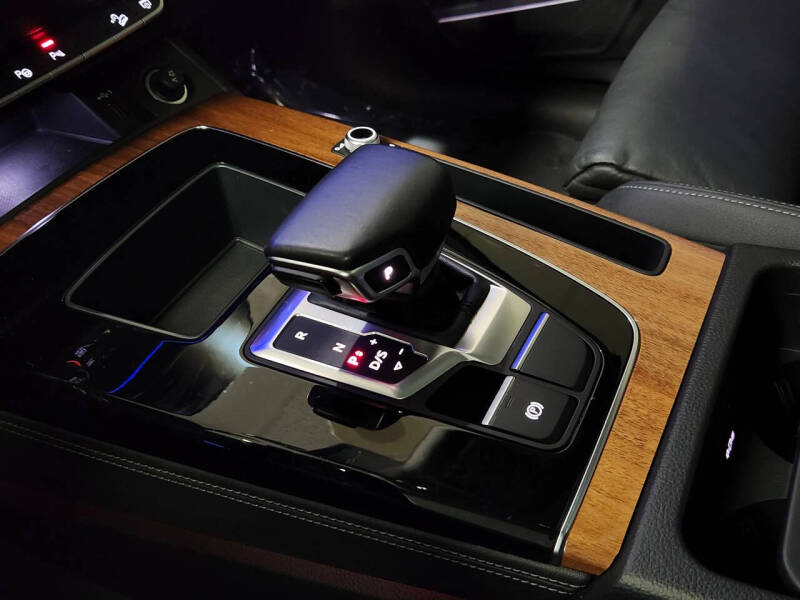 2022 Audi Q5 quattro S line Prestige 45 TFSI