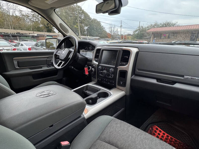 2017 RAM 1500 Big Horn