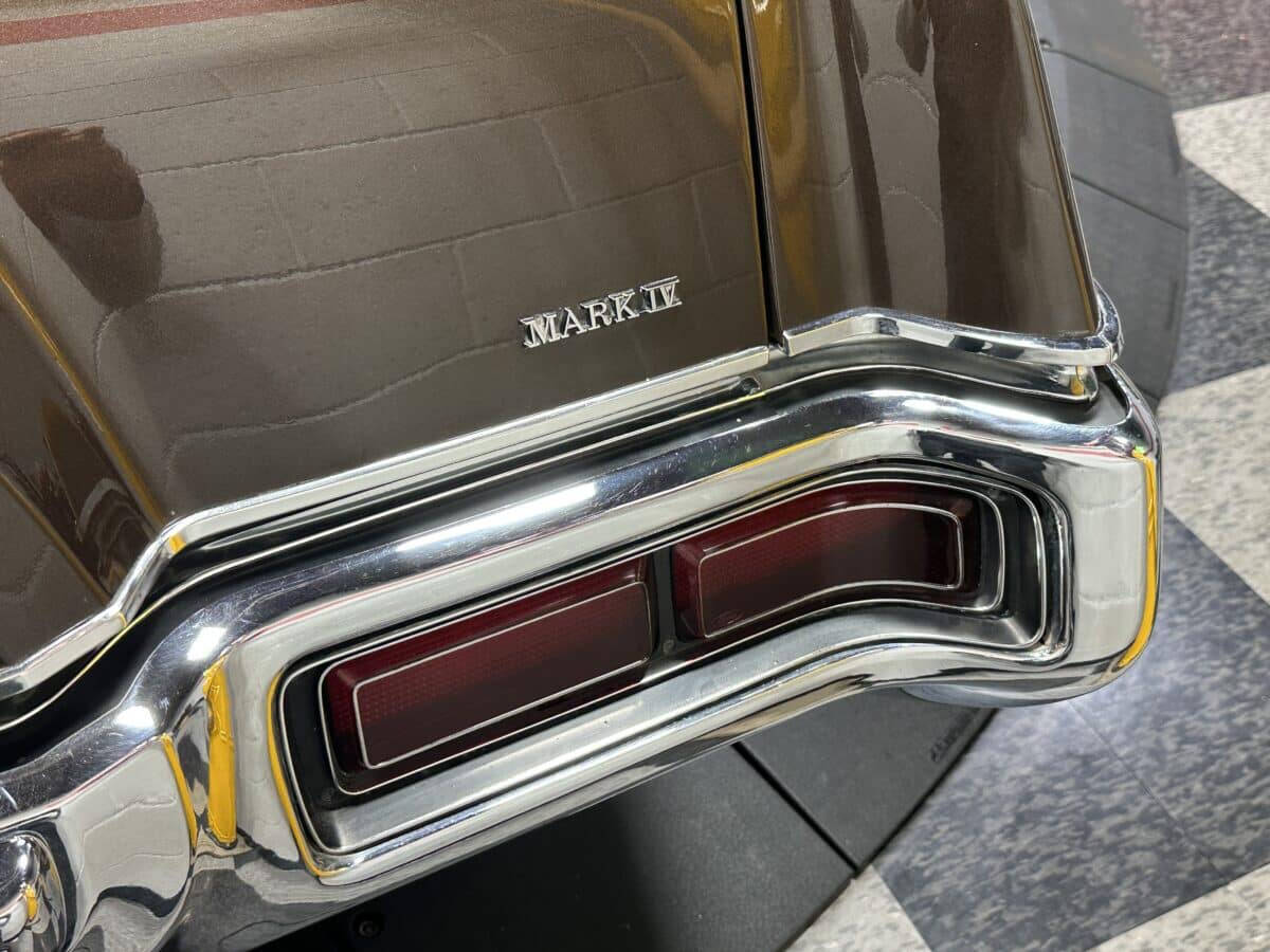 1973 Lincoln Continental 67