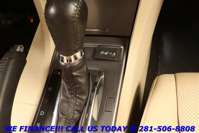 2015 Acura ILX 2.0L w/Tech