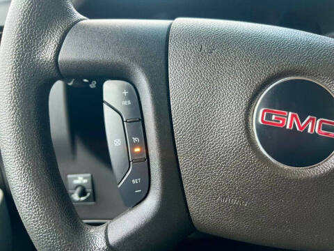 2024 GMC Savana 2500