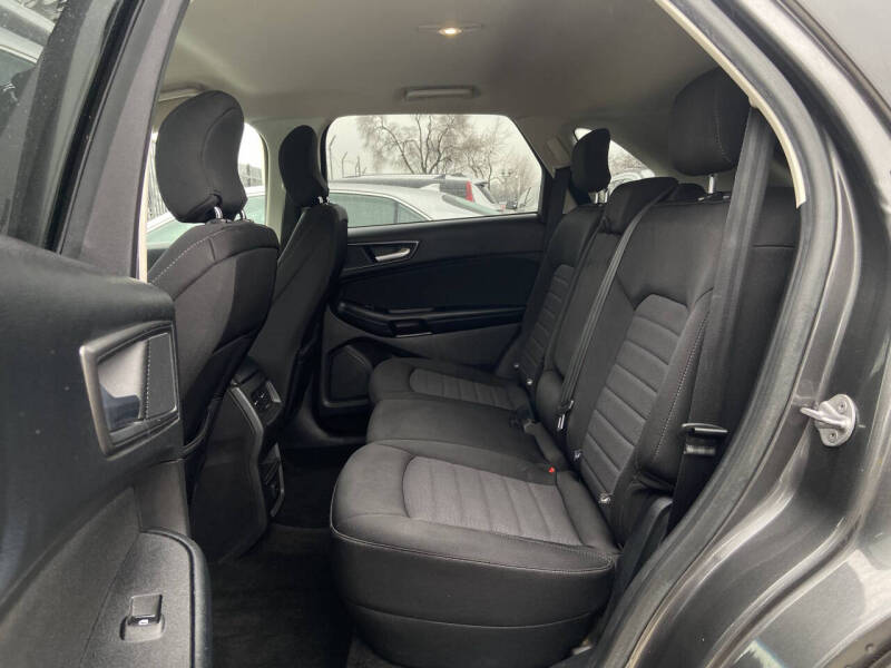 2017 Ford Edge SE