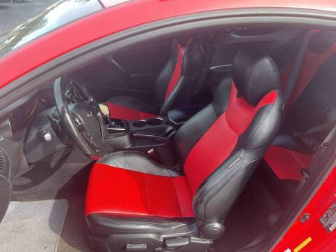 2013 Hyundai Genesis Coupe 3.8 Grand Touring