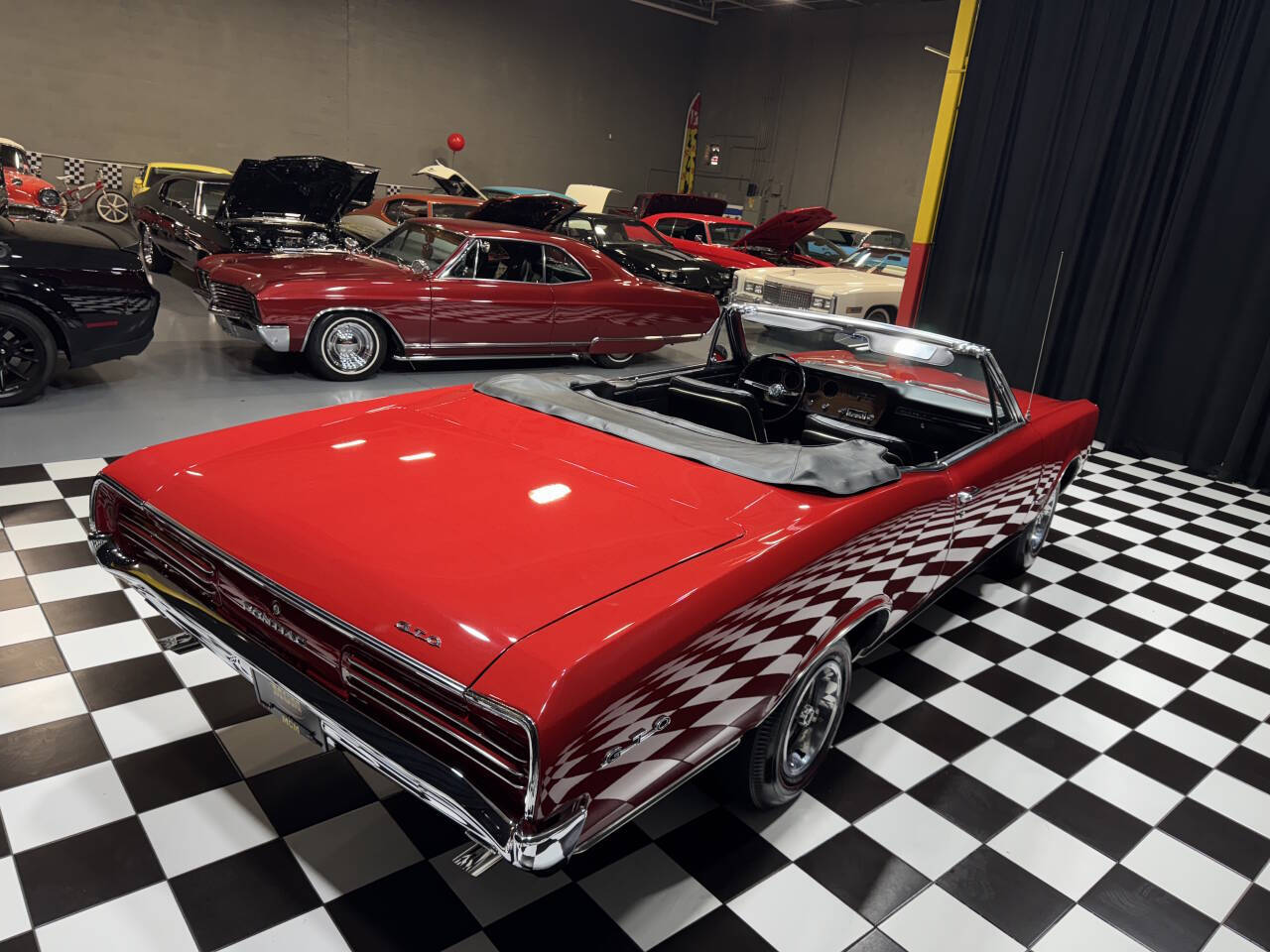 1966 Pontiac GTO 25