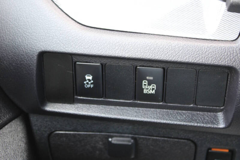 2016 Toyota Sienna SE Premium 8-Passenger