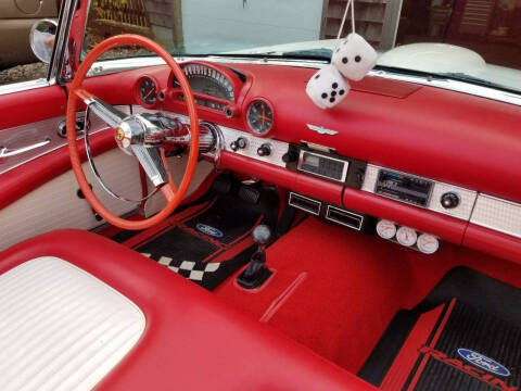 1955 Ford Thunderbird