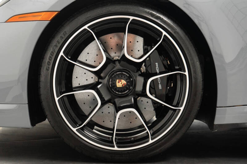 2023 Porsche 911 Turbo S