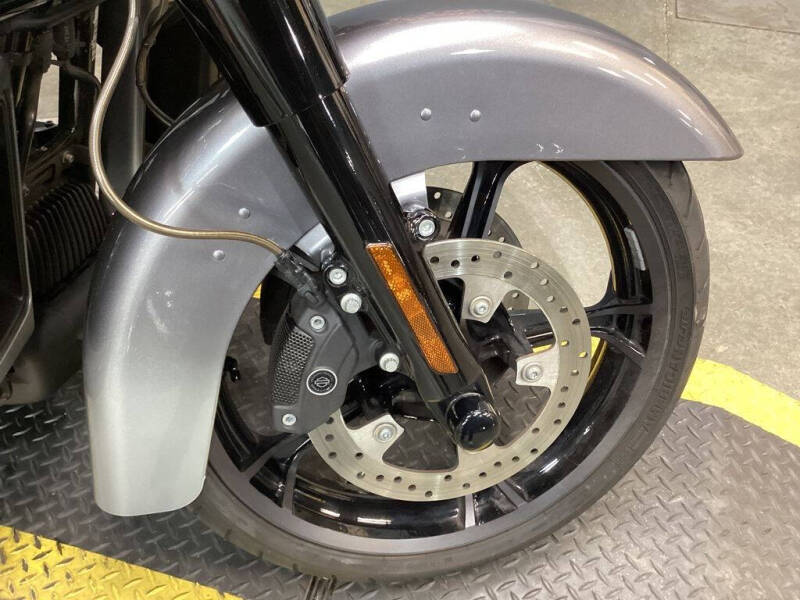 2019 Harley-Davidson® FLHTKSE - CVO™ Limited