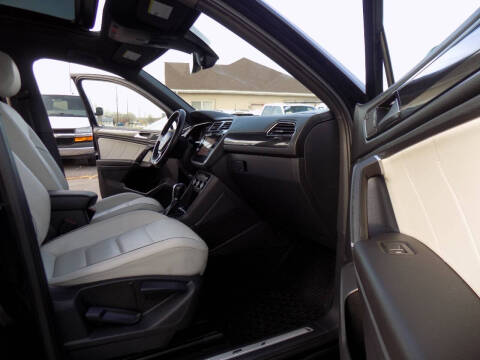 2018 Volkswagen Tiguan 2.0T SEL Premium 4Motion