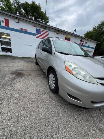 2008 Toyota Sienna LE 7-Passenger