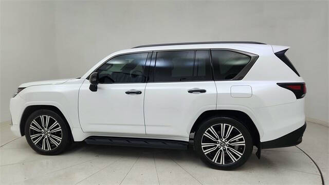 2023 Lexus LX 600 Luxury