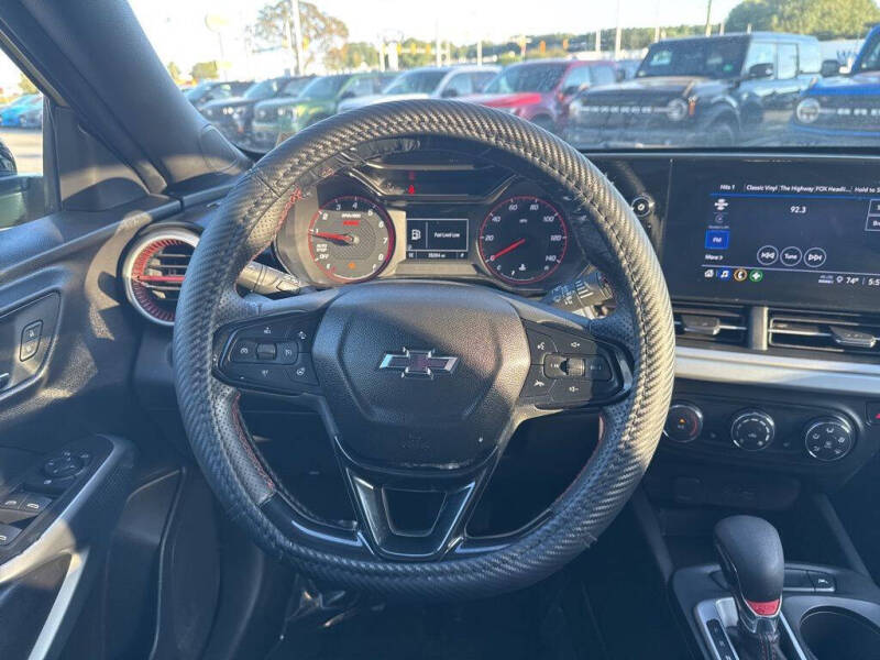 2025 Chevrolet Trax RS