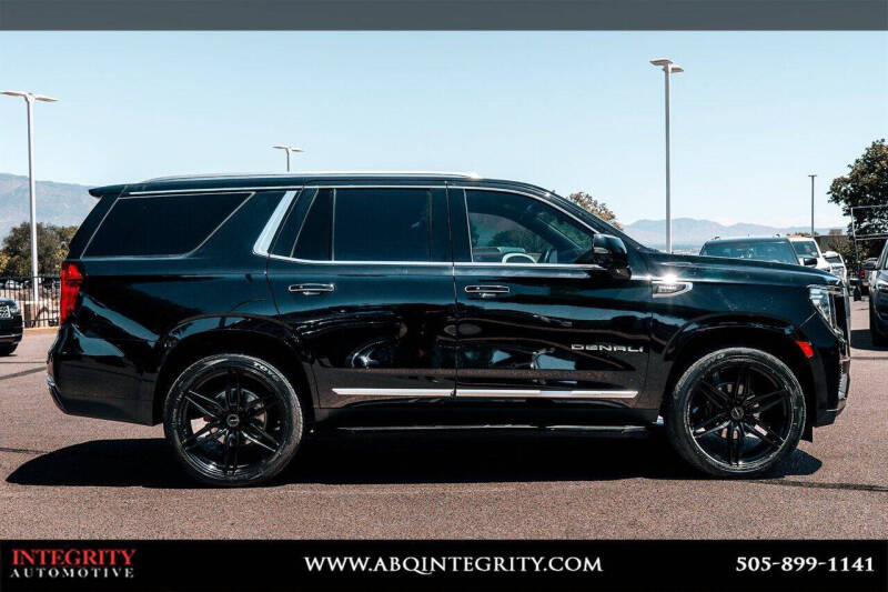 2023 GMC Yukon Denali