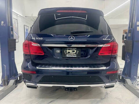 2015 Mercedes-Benz GL-Class GL 550 4MATIC