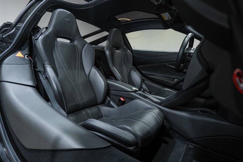 2018 McLaren 720S Luxury