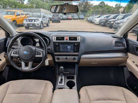 2017 Subaru Outback 2.5i Premium