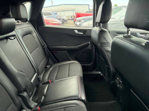 2023 Ford Escape ST-Line