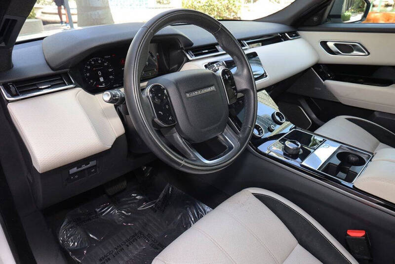2019 Land Rover Range Rover Velar P250 R-Dynamic SE