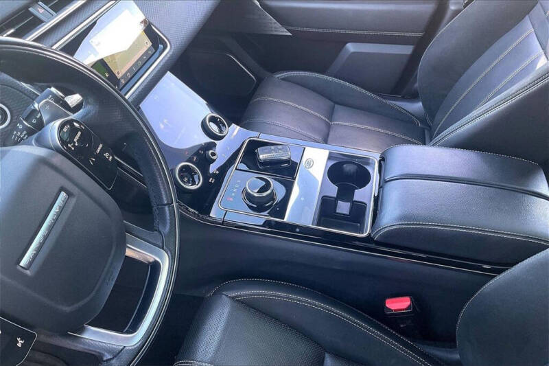 2019 Land Rover Range Rover Velar P250 R-Dynamic SE