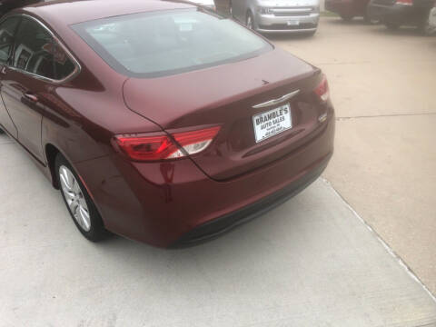 2015 Chrysler 200 LX