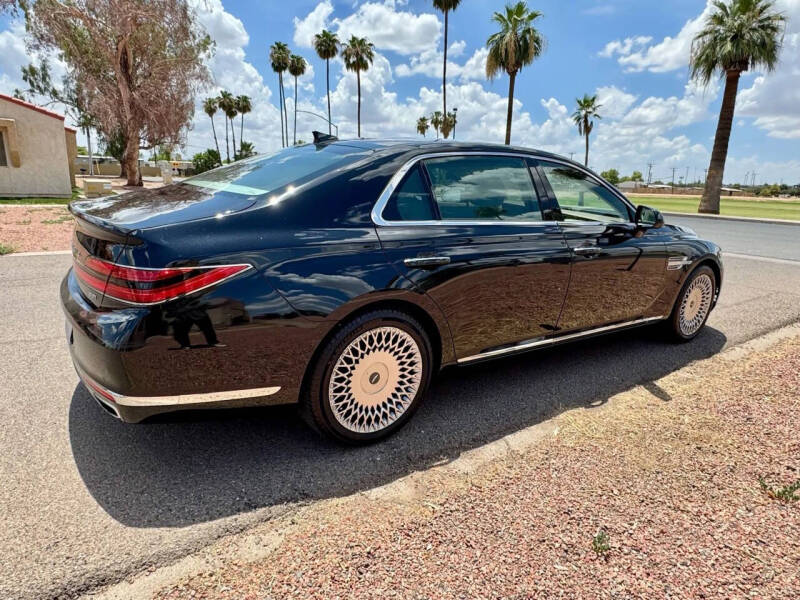 2020 Genesis G90