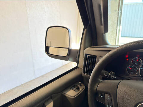 2024 Chevrolet Express 2500