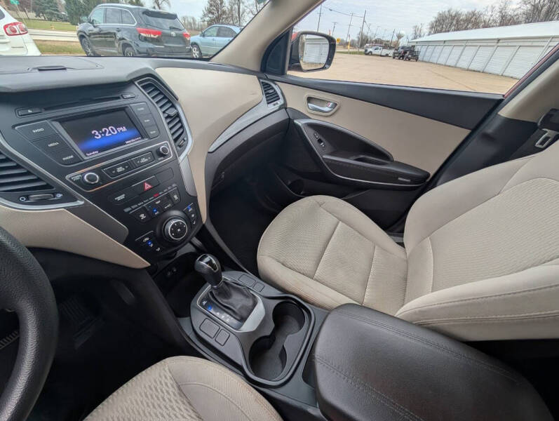 2017 Hyundai Santa Fe Sport 2.4L