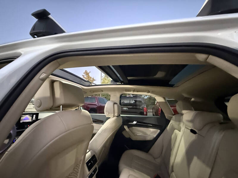 2019 Audi Q5 quattro Premium 45 TFSI