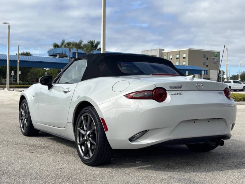2016 Mazda MX-5 Miata
