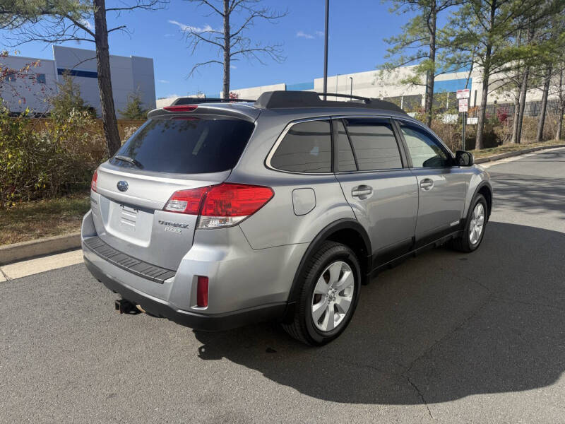 2010 Subaru Outback 2.5i Premium