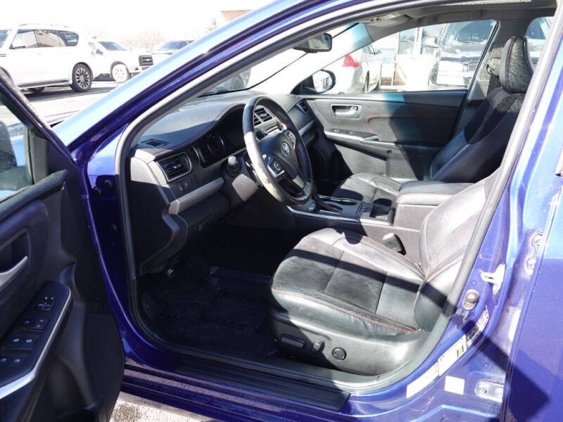 2015 Toyota Camry LE